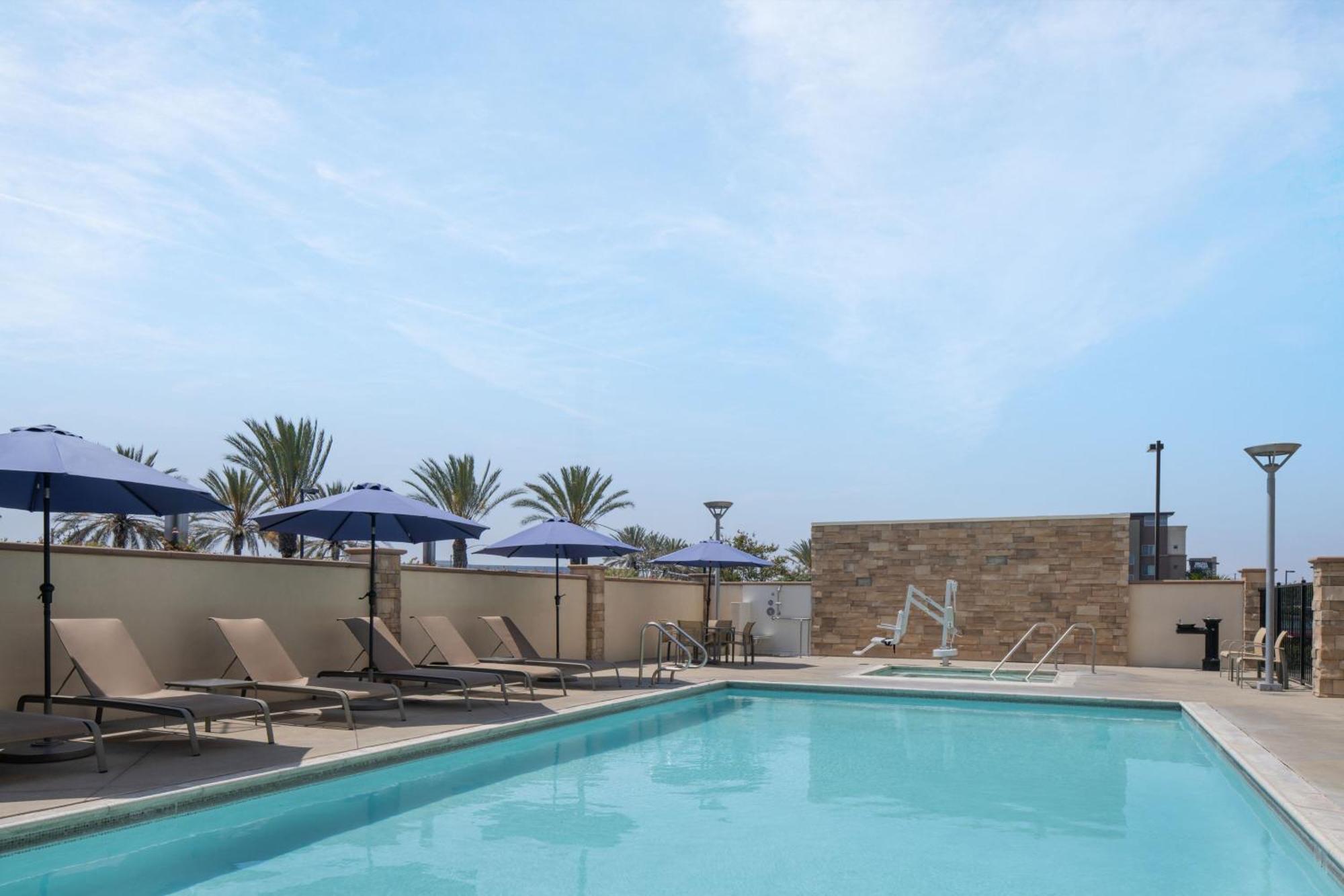 Fairfield Inn & Suites By Marriott Tustin Orange County Exteriér fotografie